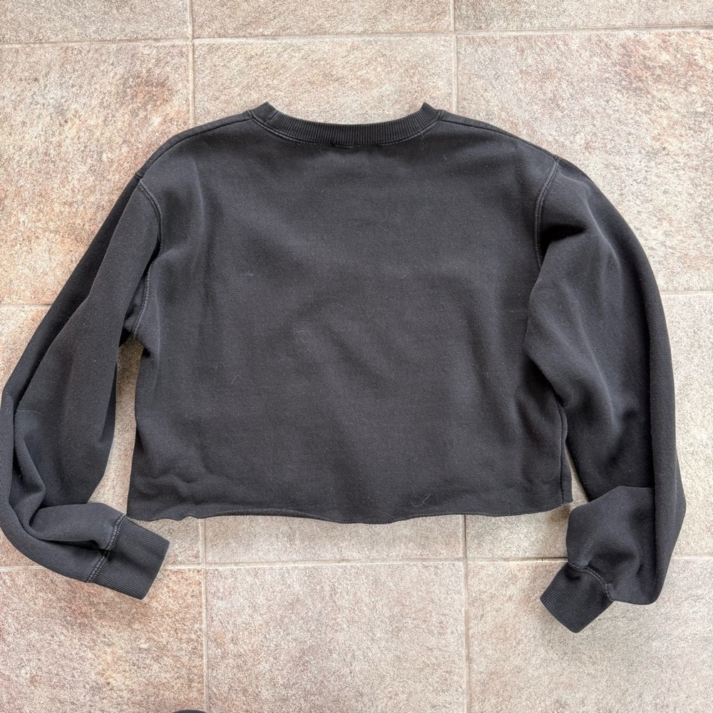 Black Graphic Cropped Sweatshirt Three Layer - Picture 7 of 7